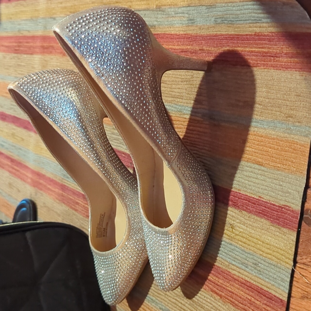 Fancy stylish high heels - Picture 4 of 8